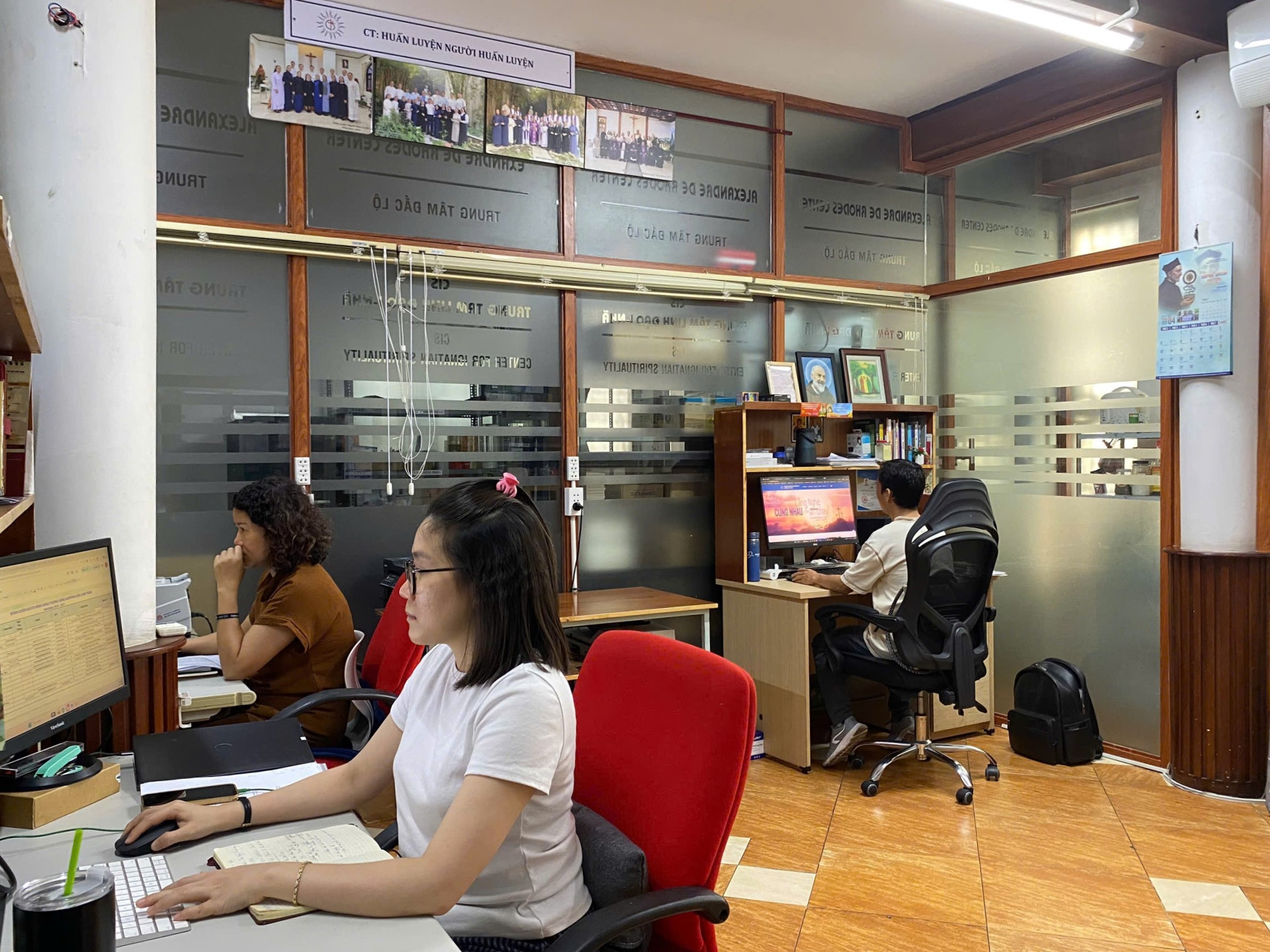 Chọn "việc nhà đạo” làm nơi gắn bó